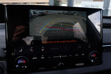 Toyota C-HR+