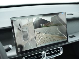 Leapmotor B10