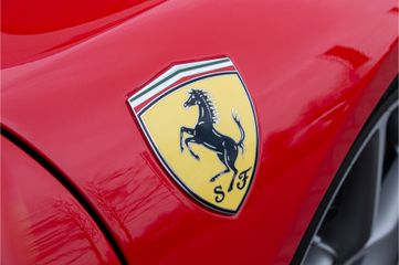 Ferrari 296