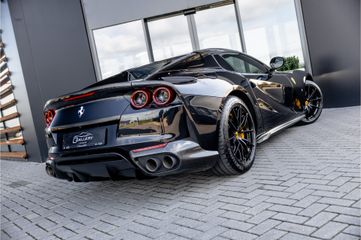 Ferrari 812 GTS