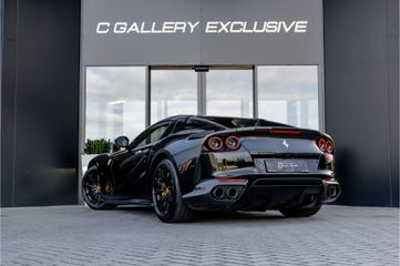 Ferrari 812 GTS