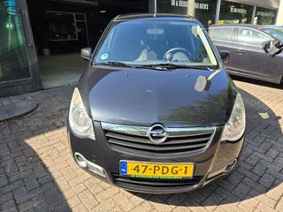 Opel Agila