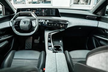 Peugeot e-3008