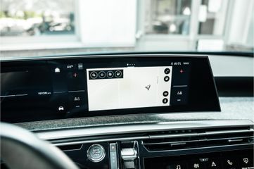 Peugeot e-3008