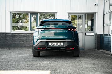 Peugeot e-3008