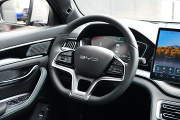 BYD SEAL U