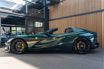 Ferrari 812 GTS