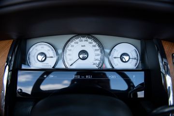 Rolls-Royce Dawn