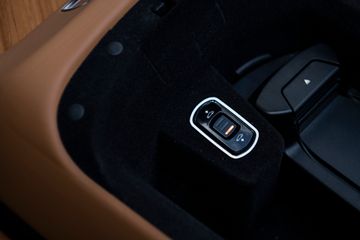 Rolls-Royce Dawn