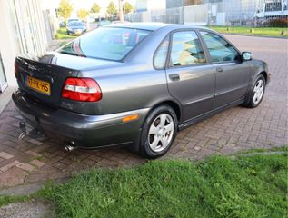 Volvo S40