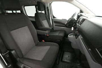Peugeot e-Traveller