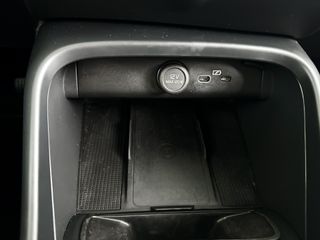 Volvo EX40