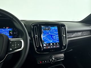 Volvo EX40