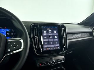 Volvo EX40