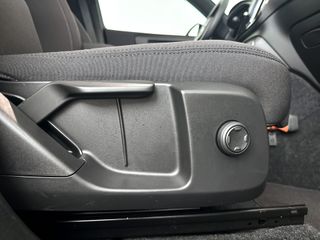 Volvo EX40