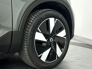 Volvo EX40
