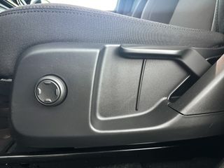 Volvo EX40