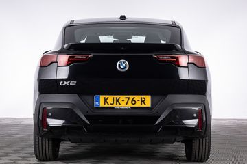 BMW iX2