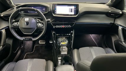 Peugeot e-2008