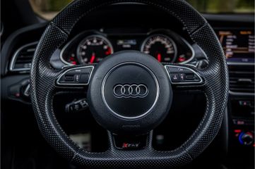 Audi RS4