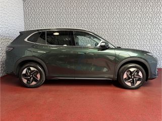 Geely E5