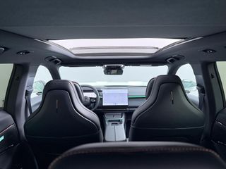 Lynk & Co 08