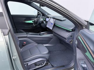 Lynk & Co 08