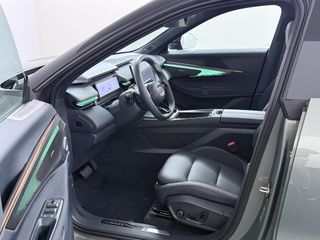 Lynk & Co 08