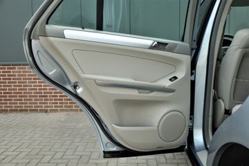 Mercedes-Benz M-Klasse