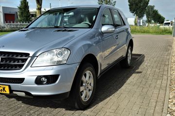 Mercedes-Benz M-Klasse