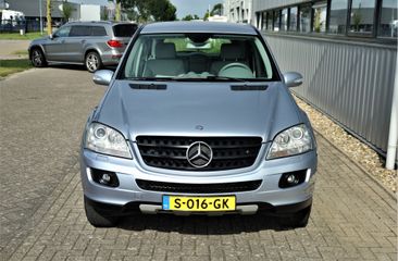 Mercedes-Benz M-Klasse
