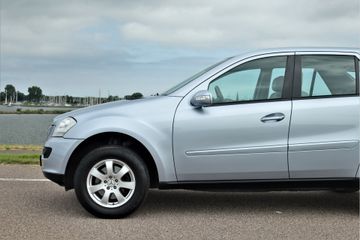 Mercedes-Benz M-Klasse