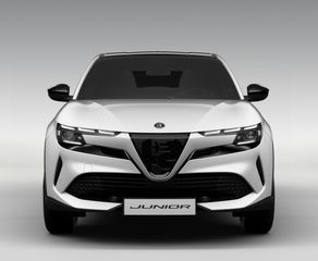 Alfa Romeo Junior