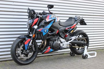 BMW F 900 R
