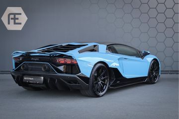 Lamborghini Aventador