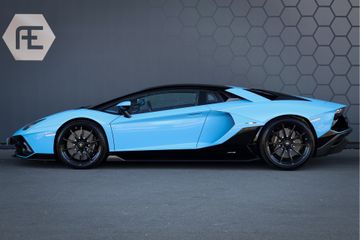 Lamborghini Aventador