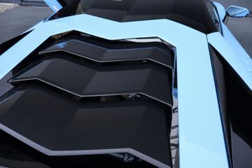 Lamborghini Aventador
