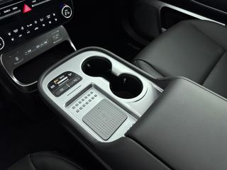 Hyundai IONIQ 9