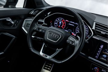 Audi RSQ3