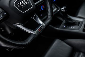 Audi RSQ3