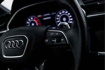 Audi RSQ3