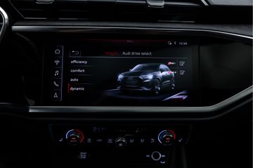 Audi RSQ3