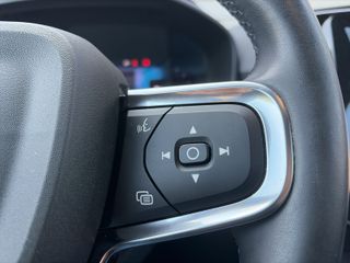 Volvo EX40