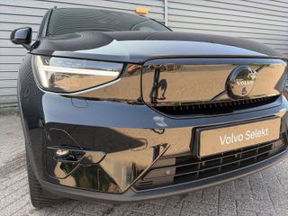 Volvo EX40
