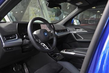 BMW iX2