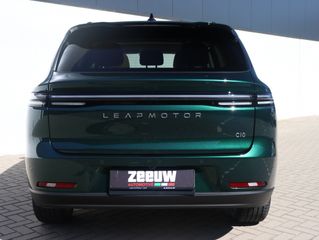 Leapmotor C10