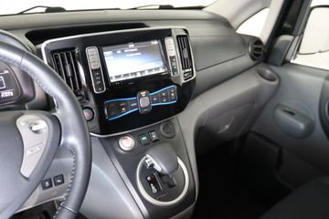 Nissan e-NV200
