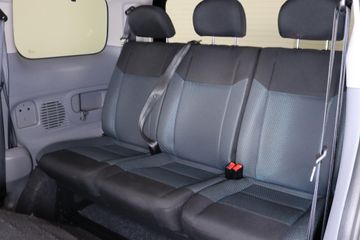Nissan e-NV200