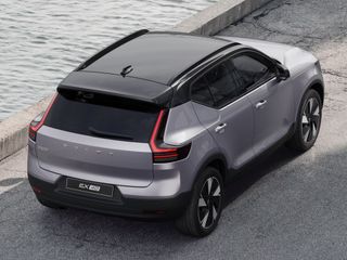 Volvo EX40