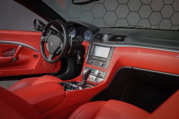 Maserati GranCabrio